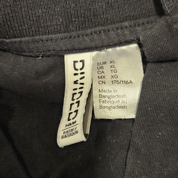 Bundle of 6 tops - Picture 4 of 7